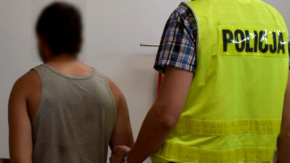 Nowy Staw. Bracia siłowo rozwiązali problem – pobity mężczyzna trafił do szpitala.