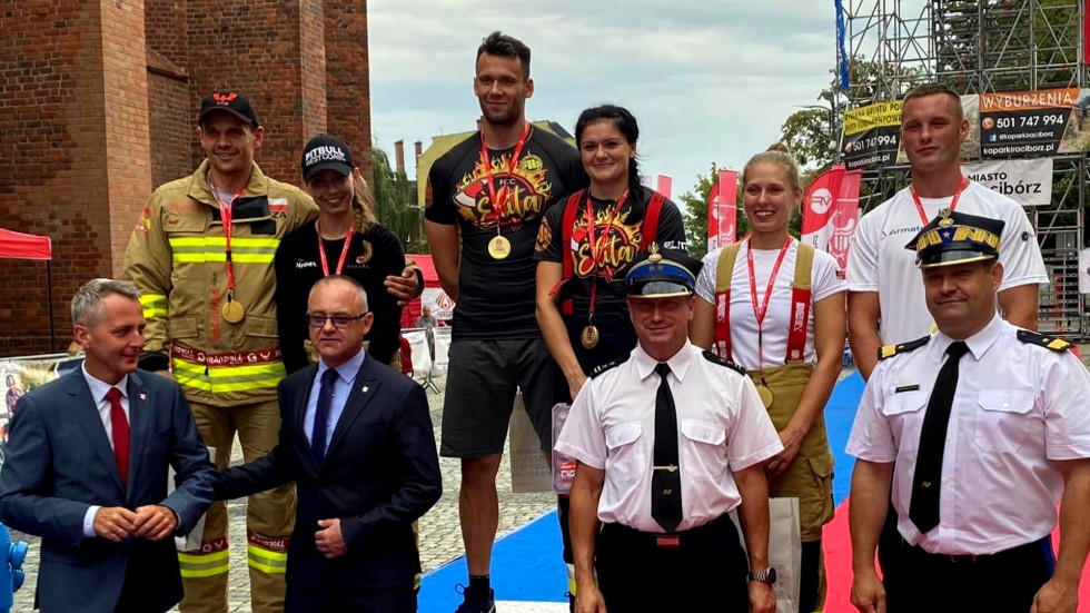 Sztum. Kolejne medale strażaków podczas Toughest Firefighter Racibórz 2022.