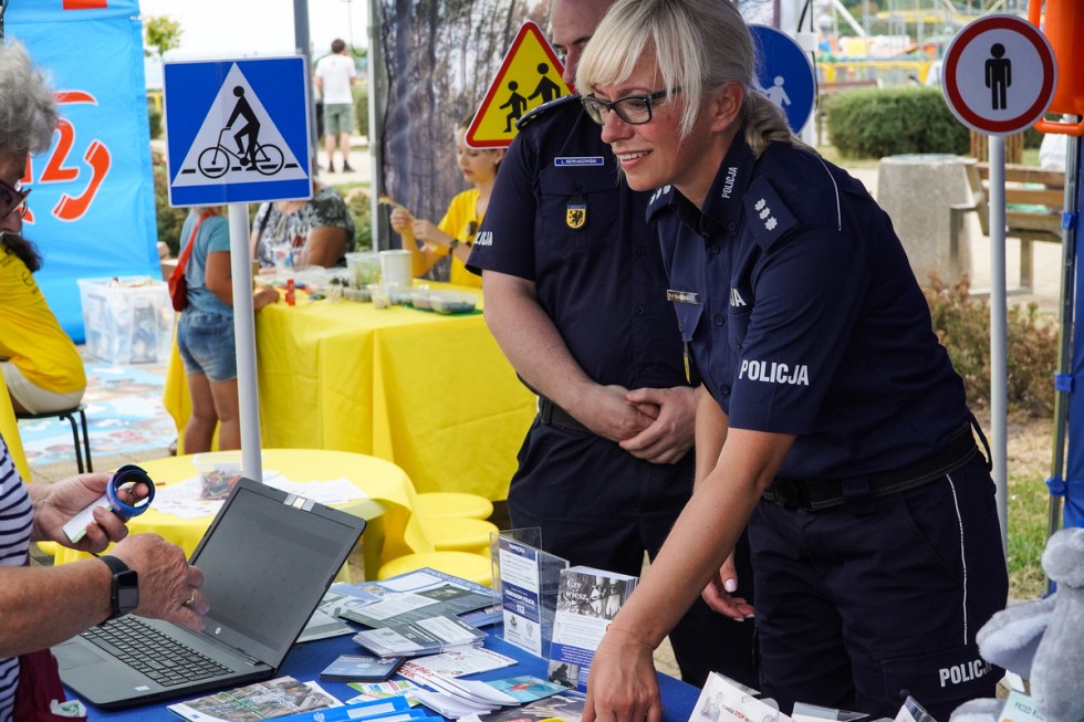 Krynica Morska. Co zrobić, by wakacje były bezpieczne? Piknik edukacyjno – profilaktyczny.