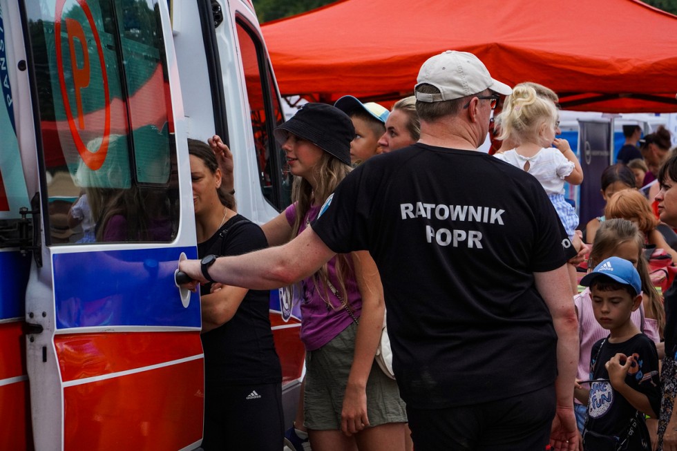 Krynica Morska. Co zrobić, by wakacje były bezpieczne? Piknik edukacyjno – profilaktyczny.