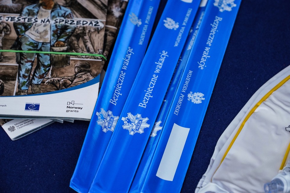 Krynica Morska. Co zrobić, by wakacje były bezpieczne? Piknik edukacyjno – profilaktyczny.