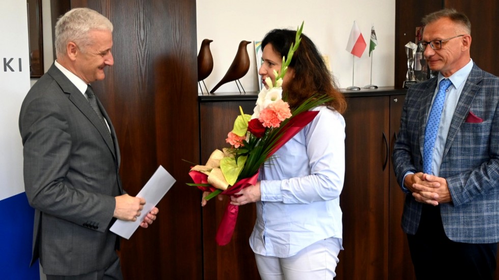 Nowy Dwór Gdański. Wręczono akty powierzenia stanowisk dyrektorów w placówkach oświatowych.