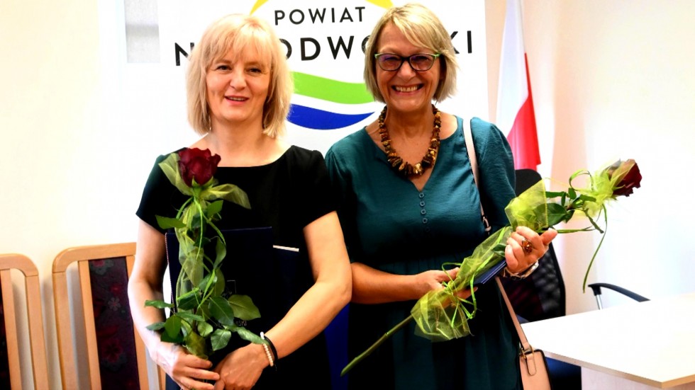 Nowy Dwór Gdański. Wręczono akty mianowania nauczycielom.