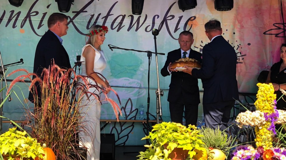 Powiat nowodworski. Dożynki Żuławskie w Jazowej.
