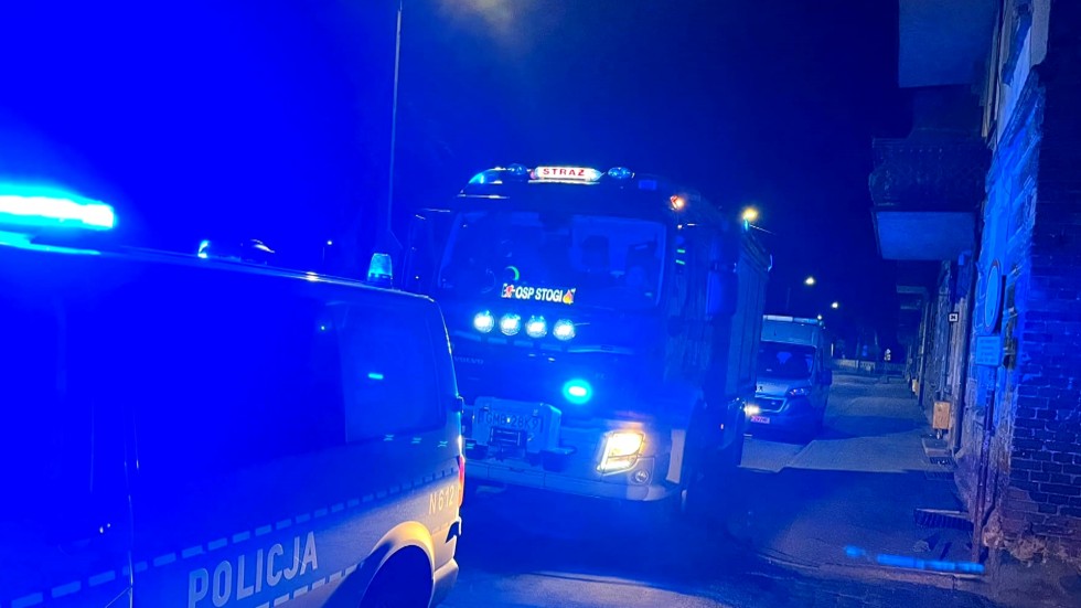 Malbork. Nocna akcja strażaków – pożar piwnicy na ul. Grunwaldzkiej.