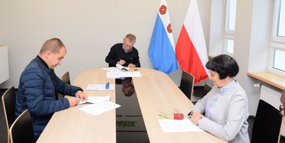Nowy Dwór Gdański. Podpisano umowę na budowę ronda.
