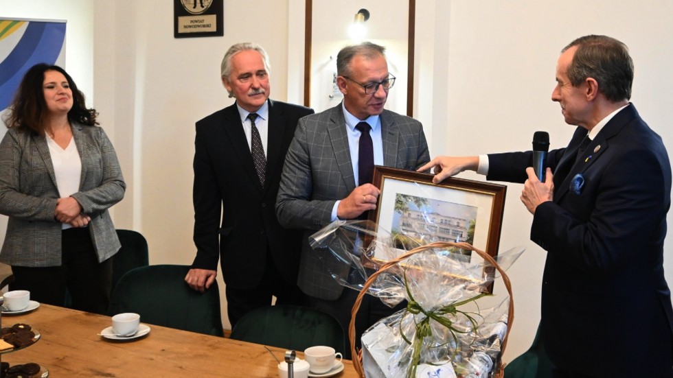 Nowy Dwór Gdański. Spotkanie Marszałka Senatu RP Tomasza Grodzkiego z młodzieżą.