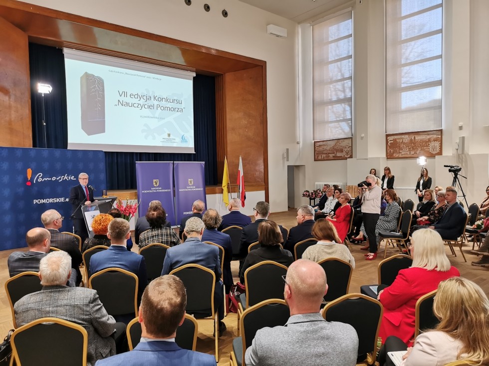 Sztutowo. Małgorzata Błaszak Nauczycielem Pomorza Roku 2022.