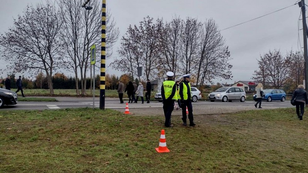 Malbork. Kolizje, wypadki drogowe, potrącenie – policjanci podsumowali akcję ZNICZ.