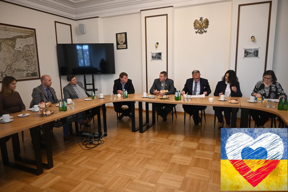 Nowy Dwór Gdański. Podpisanie umowy partnerskiej z Powiatem Sarneńskim.