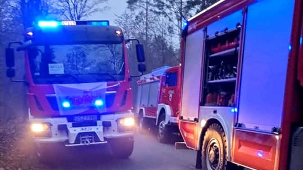 Mikołajki Pomorskie. Dwie osoby w szpitalu po zderzeniu osobówek.