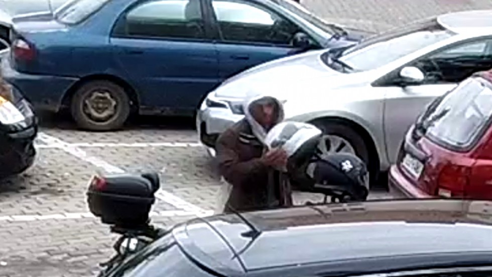 Sztum. Policja poszukuje mężczyzny ze zdjęcia. Może mieć związek z kradzieżą.
