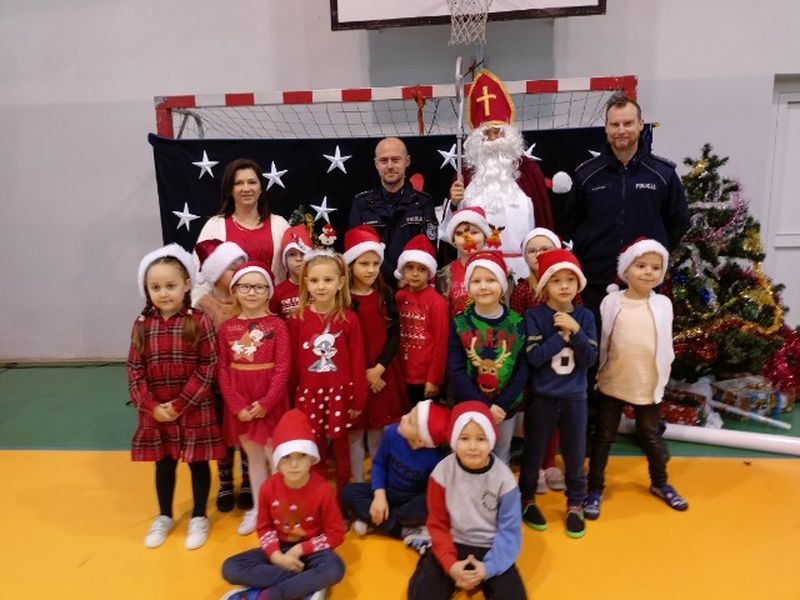 Nowy Staw. Policjanci odnaleźli zaginionego Mikołaja.