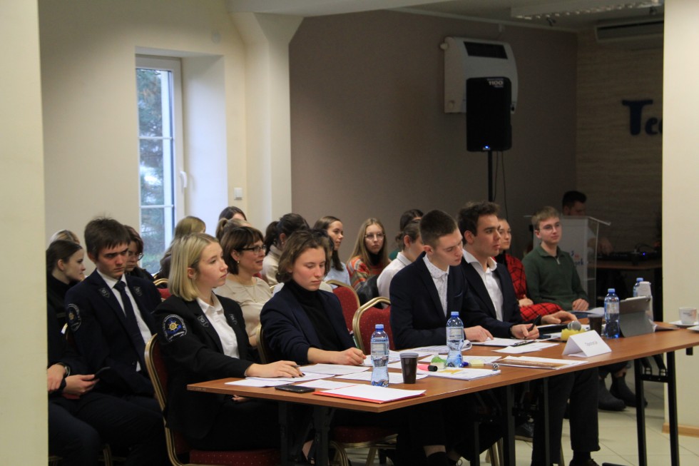 Malbork. Żuławy nie są dobrym miejscem do życia – debata oksfordzka szkolnej młodzieży.