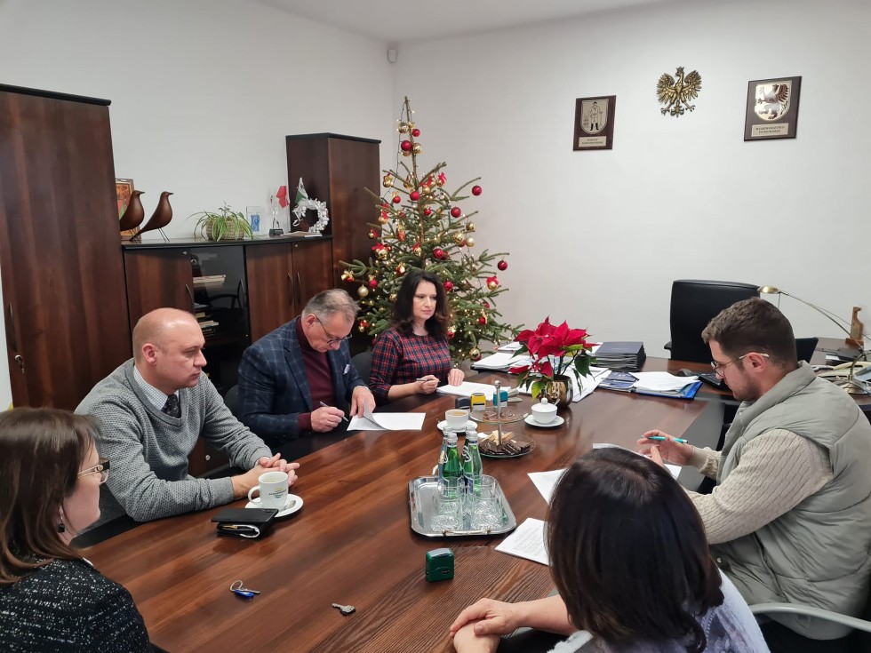 Powiat nowodworski. Przebudowane zostaną kolejne odcinki dróg.