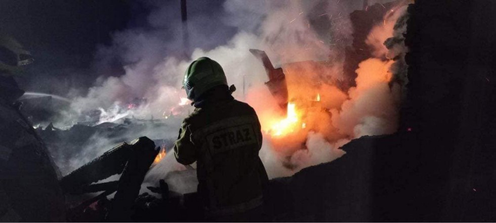 Stegna. Pożar domków letniskowych.