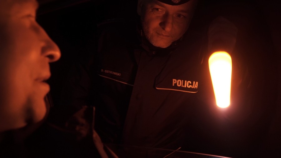 Nowy Dwór Gdański. Bezpieczne i radosne święta – kilka rad od policjantów. Wideo