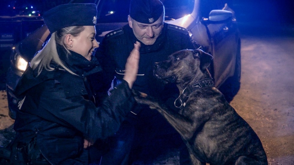 Nowy Dwór Gdański. Bezpieczne i radosne święta – kilka rad od policjantów. Wideo