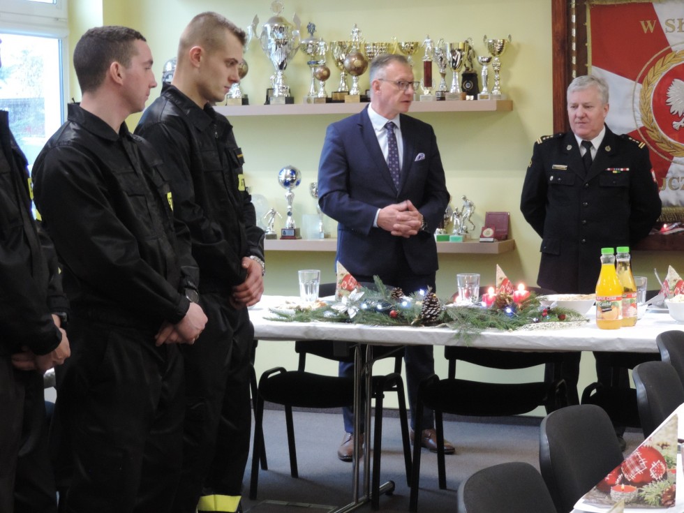 Nowy Dwór Gdański. Wigilijne spotkanie strażaków.