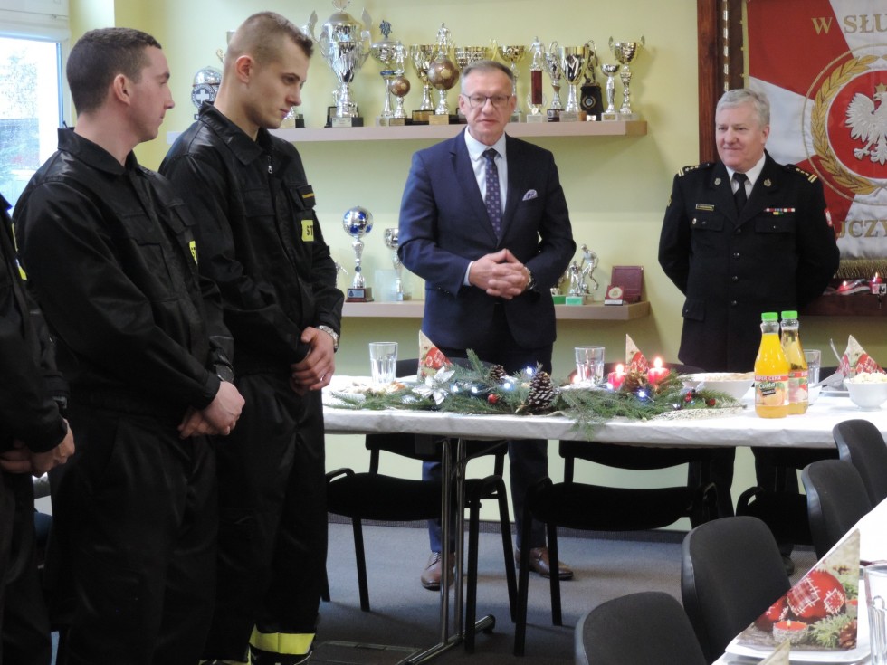 Nowy Dwór Gdański. Wigilijne spotkanie strażaków.