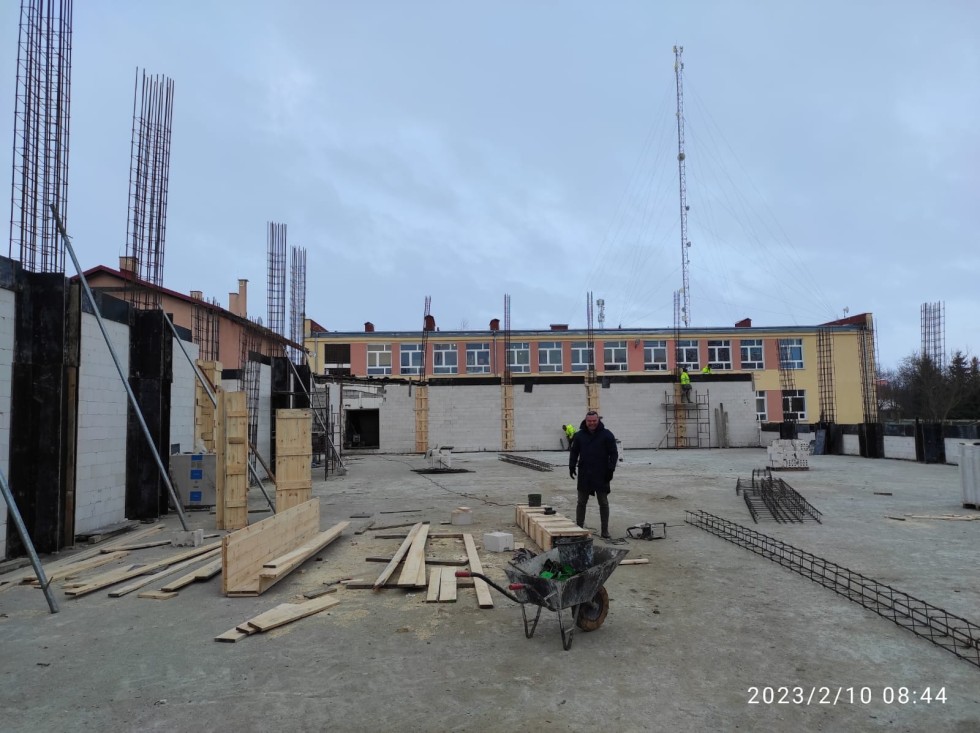 Miłoradz. Trwa budowa nowej sali sportowej.