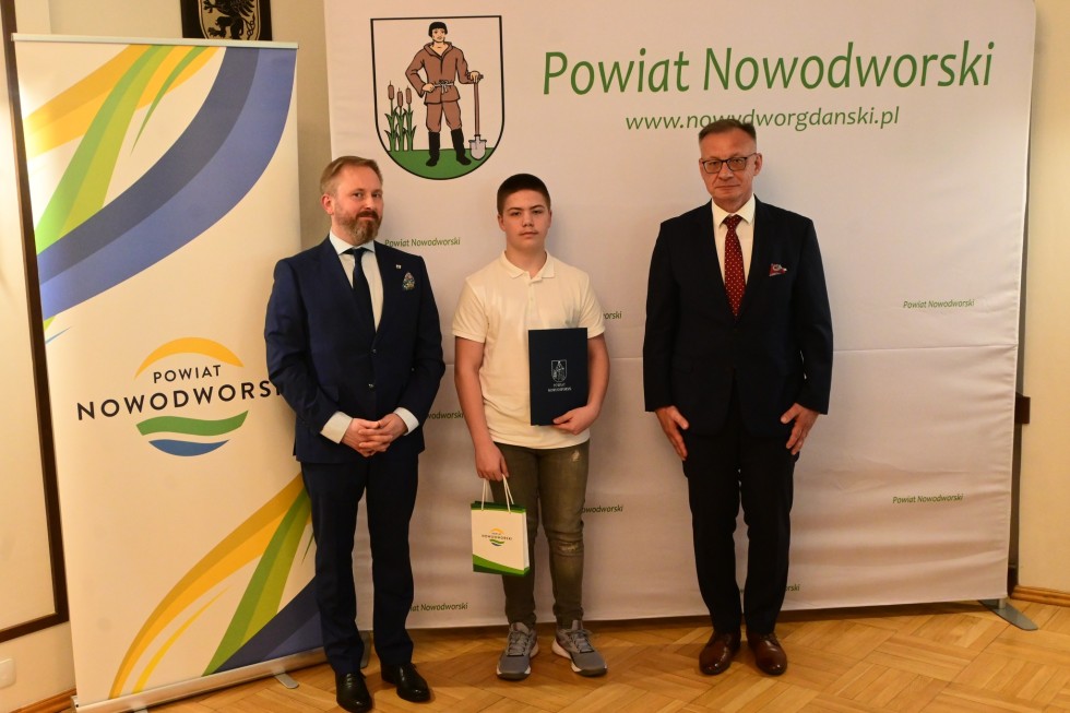 Nowy Dwór Gdański. Wręczono Nagrody Sportowe 2022.