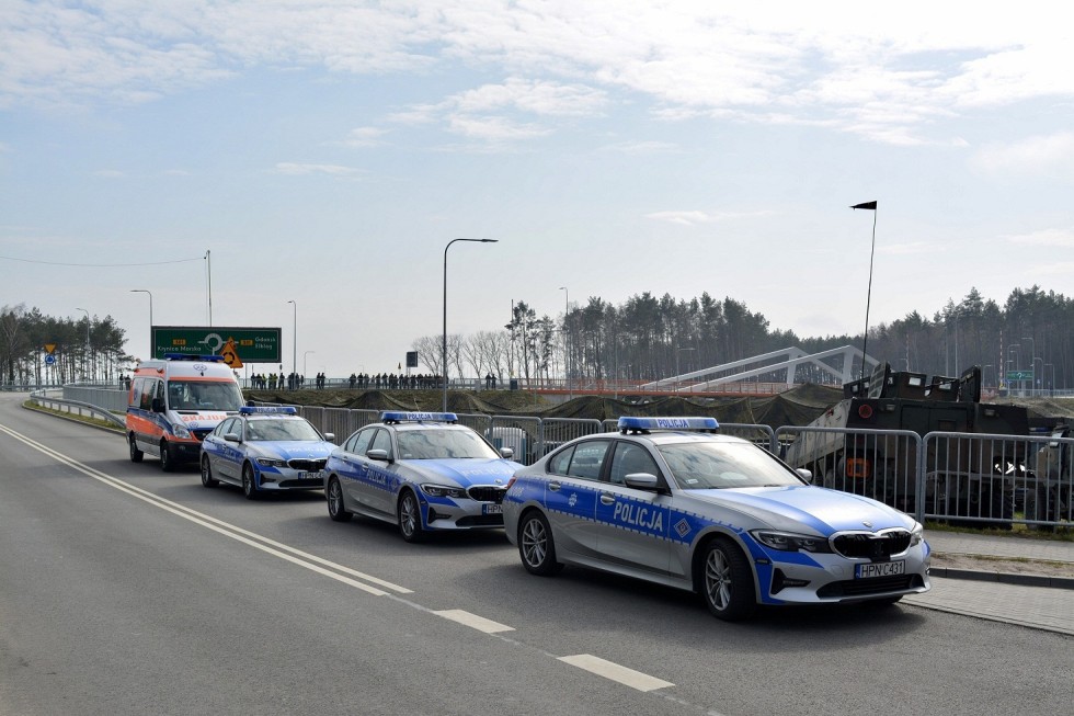 Nowy Dwór Gdański. Policjanci zabezpieczali wizytę Prezydenta RP podczas ćwiczeń ZALEW-23.