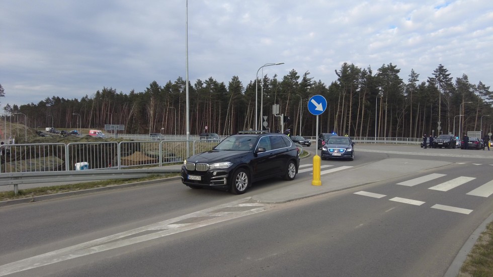 Nowy Dwór Gdański. Policjanci zabezpieczali wizytę Prezydenta RP podczas ćwiczeń ZALEW-23.
