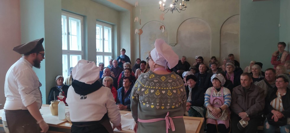 Gmina Miłoradz. Mieszkańcy z wizytą na Szlaku Piastowskim.