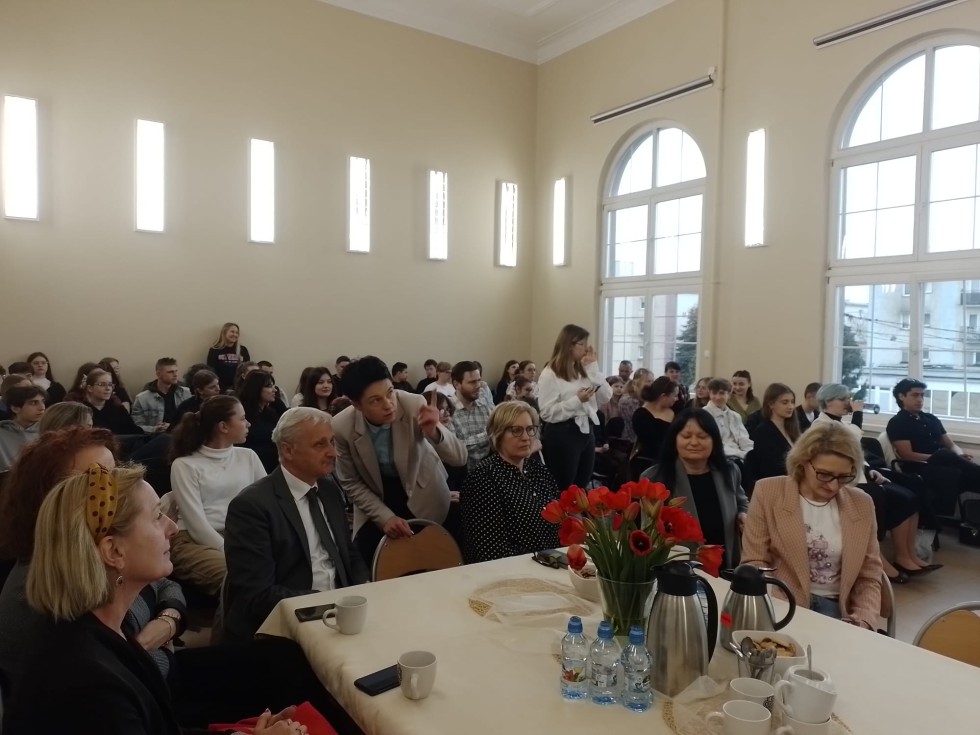 Nowy Dwór Gdański. Powiatowy Konkurs Piosenki Angielskiej – poznaj najlepszych wykonawców.