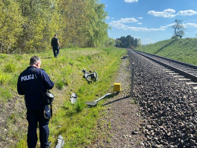 Tragedia na torach – nie żyje kobieta podróżująca osobówką.