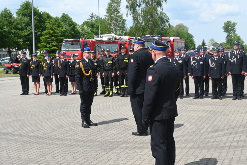 Nowy Dwór Gdański. Obchody Dnia Strażaka – wręczono nominacje, nagrody i wyróżnienia.