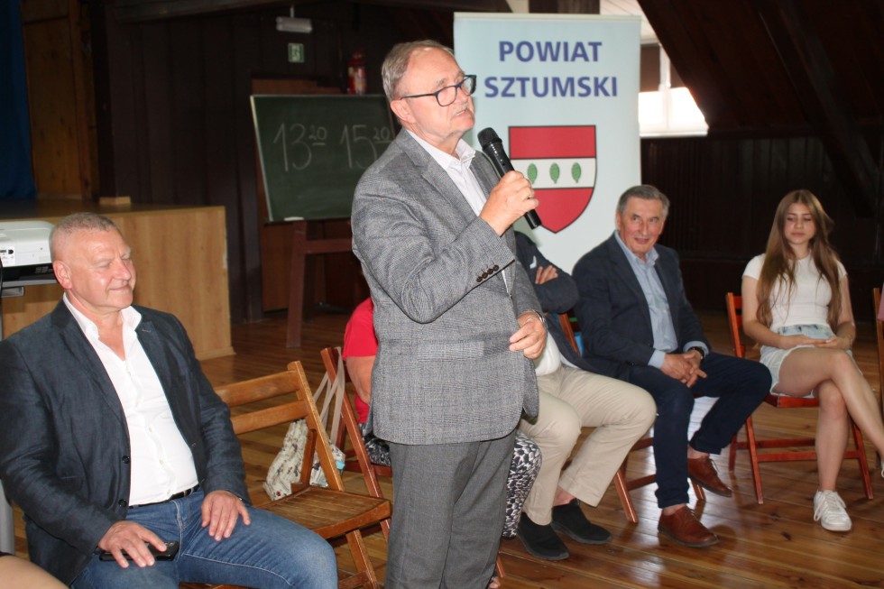 Powiat sztumski. Młodzież to nasza przyszłość - spotkanie z samorządowcami.
