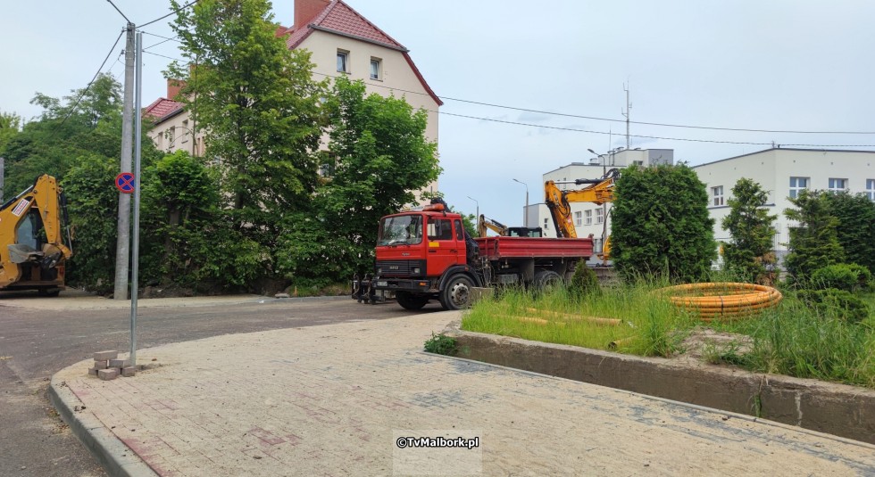 Przebudowa ul. Nowowiejskiego już na ukończeniu. Odbiór inwestycji został zmieniony. Zobacz przejazd - 18.06.2023