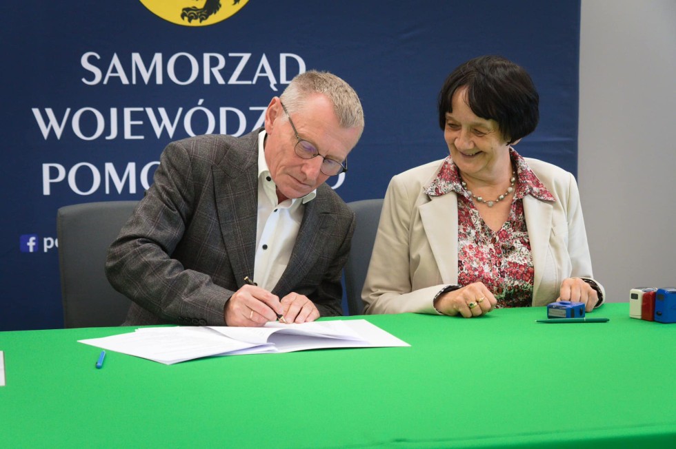 Wyremontowane zostaną drogi dla rolników - ponad 8,6 mln zł dla 68 pomorskich gmin.