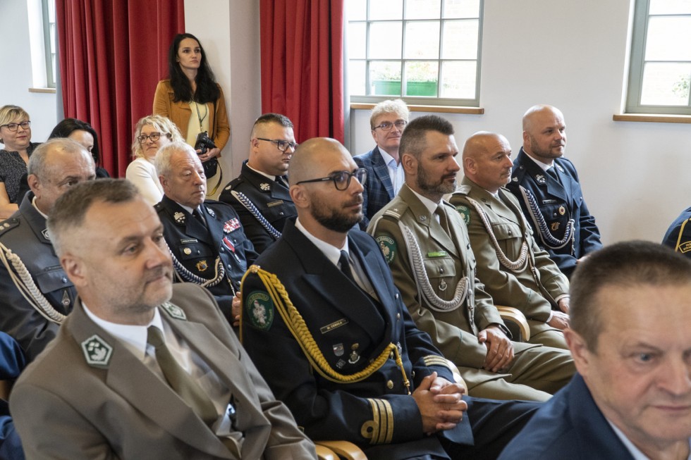 Nowy Dwór Gdański. Święto Policji – odznaczenia i awanse służbowe.