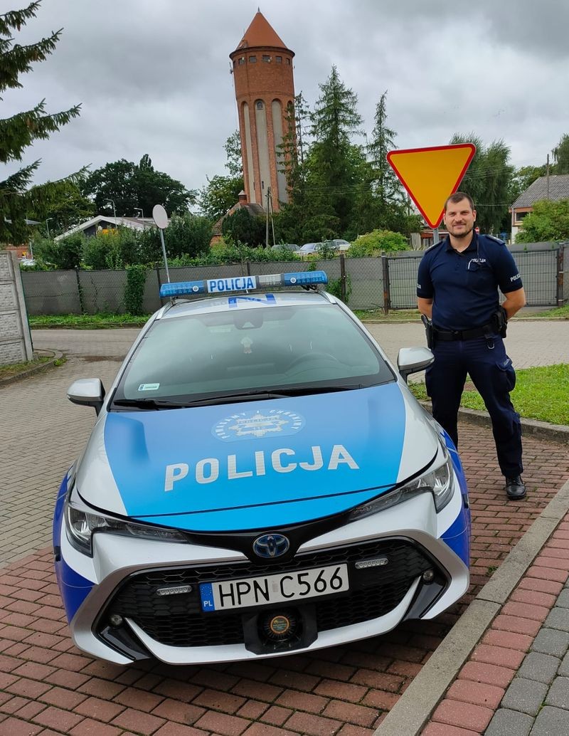 Nowy Staw. Młoda kobieta chciała popełnić samobójstwo – uratowali ją policjanci.