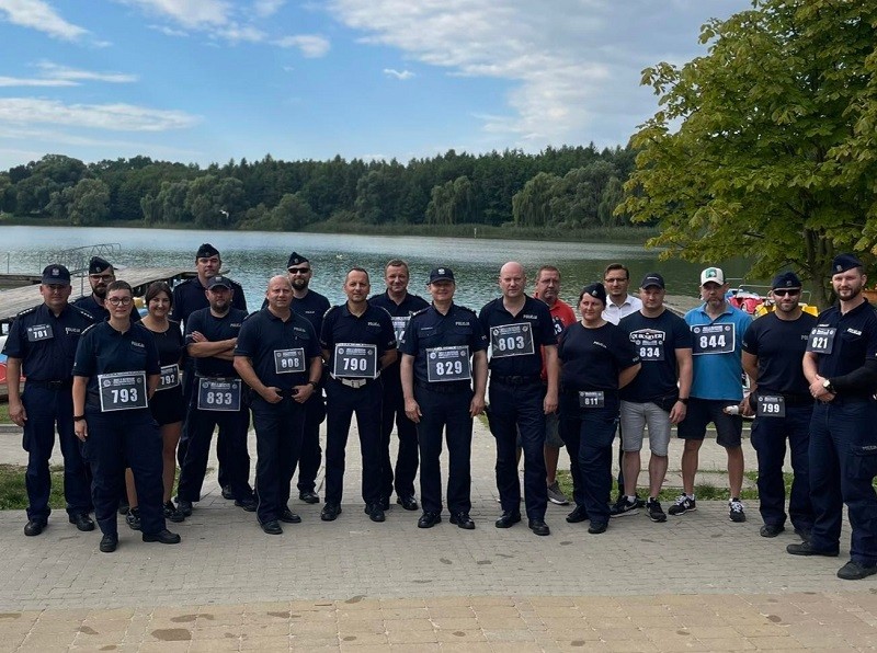 Sztum. Pobiegli na rzecz Fundacji Pomocy Wdowom i Sierotom po Poległych Policjantach.