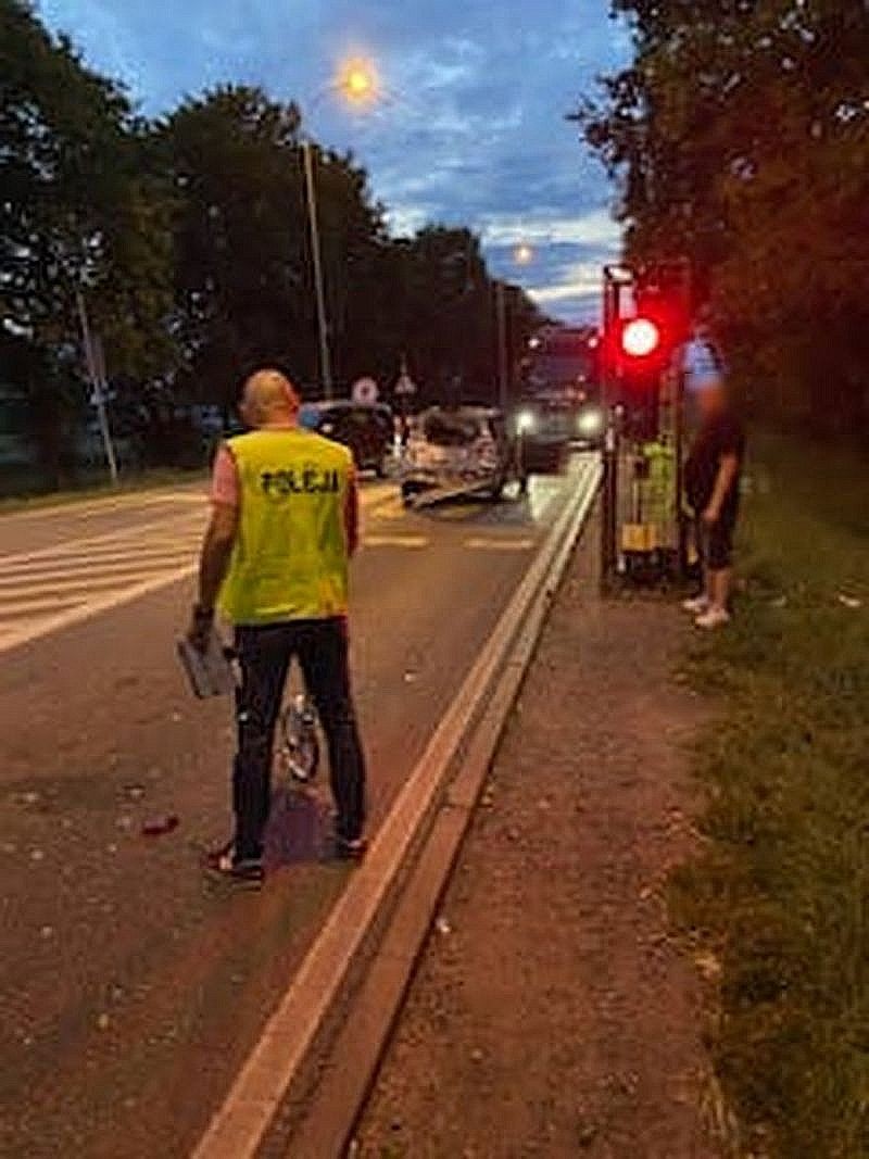 DK22. Kobieta i dziecko w szpitalu po zderzeniu osobówki z ciężarówką.