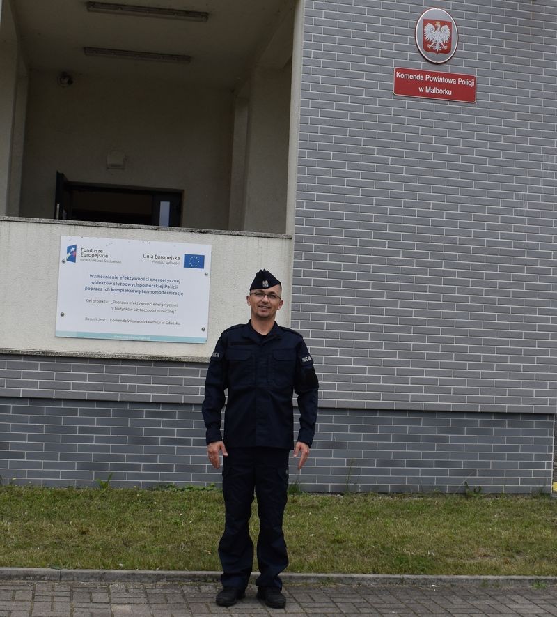 Malbork. Nowy policjant w komendzie. Ty też możesz zostać policjantem.
