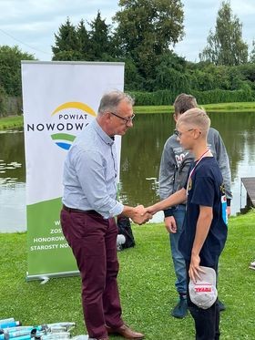 Powiat nowodworski. Zakończenie lata z wędką – zawody wędkarskie dla dzieci i młodzieży.