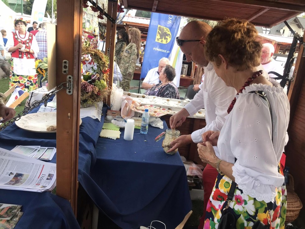 Powiat Sztumski na Pomorskim Święcie Plonów w Szemudzie. Zdjęcia