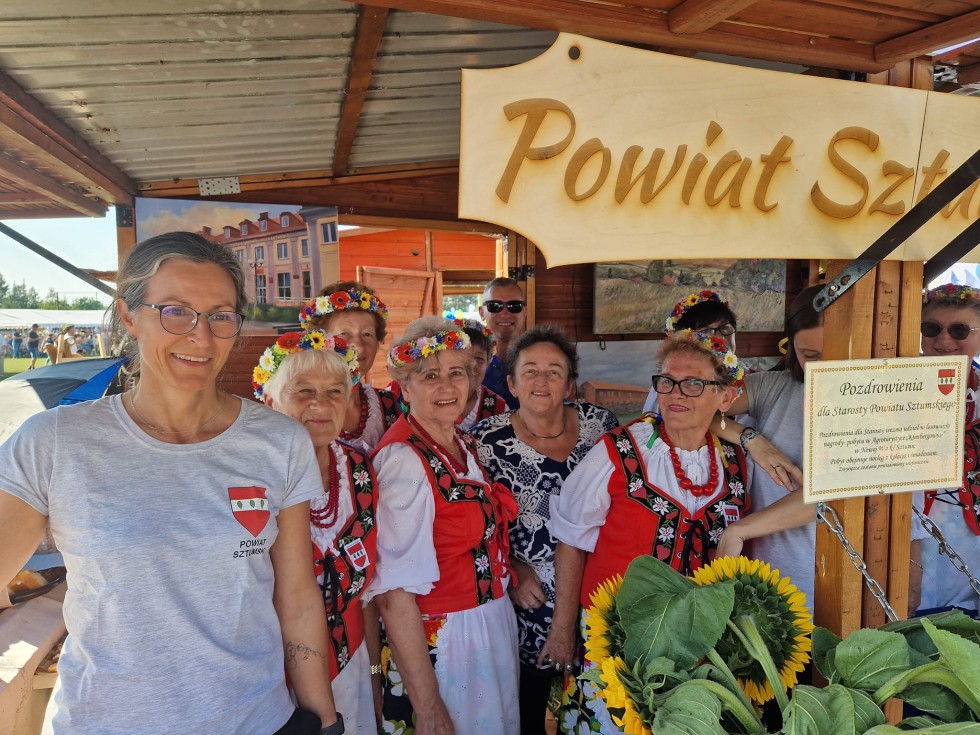 Powiat Sztumski na Pomorskim Święcie Plonów w Szemudzie. Zdjęcia