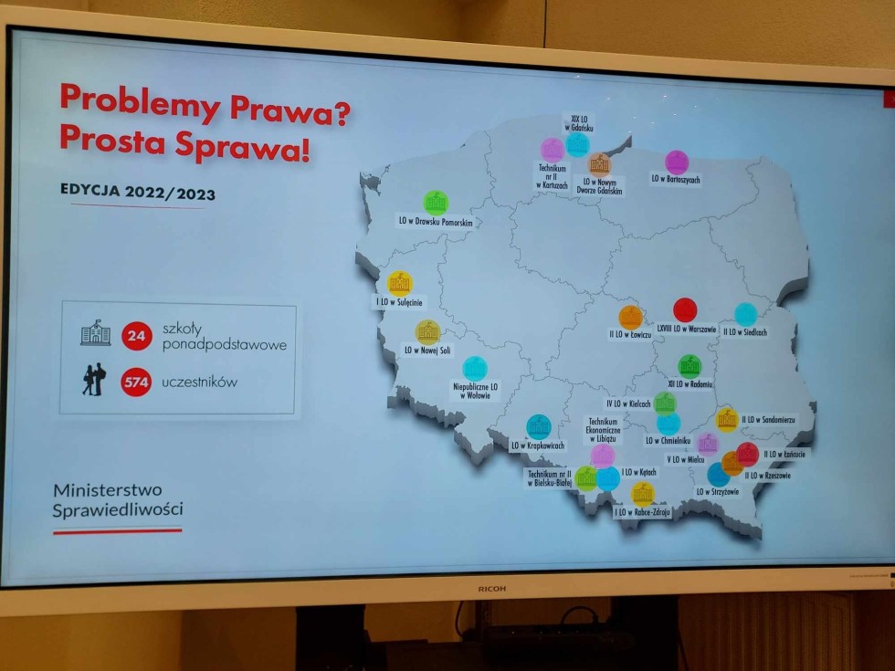 Nowy Dwór Gdański. Uczniowie LO odebrali tytuł laureata ogólnopolskiego konkursu.