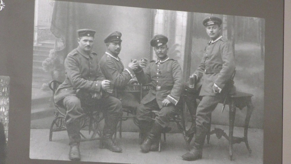 W atelier fotograficznym. Mieszkańcy Malborka oczami pierwszych fotografów – nowa wystawa w Muzeum Miasta. Wideo