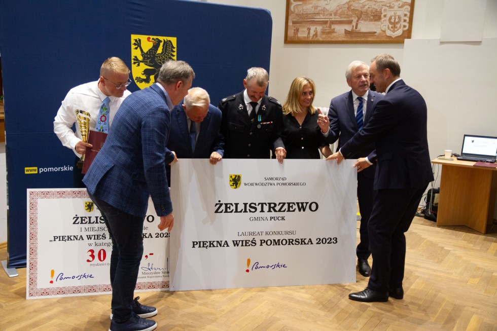 Żelistrzewo, Nadziejewo i Lubochowo najpiękniejszymi wsiami województwa pomorskiego.