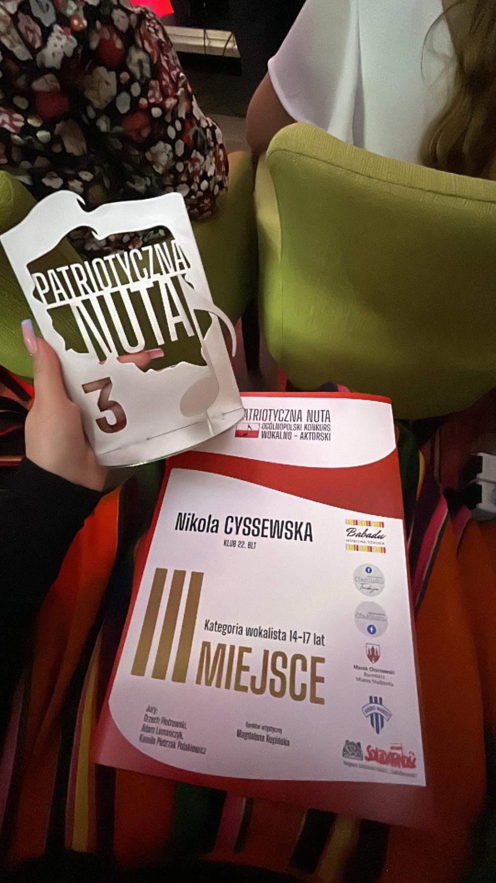 Malbork. Sukces uczennic II LO w konkursie Patriotyczna Nuta.
