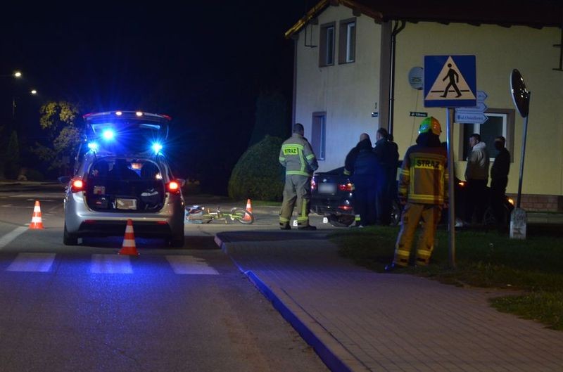Miłoradz. Osobówka potrąciła 74-letnią rowerzystkę – kobieta trafiła do szpitala.