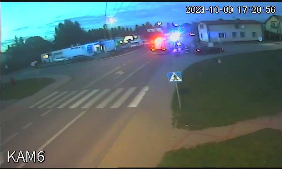 Miłoradz. Osobówka potrąciła 74-letnią rowerzystkę – kobieta trafiła do szpitala.