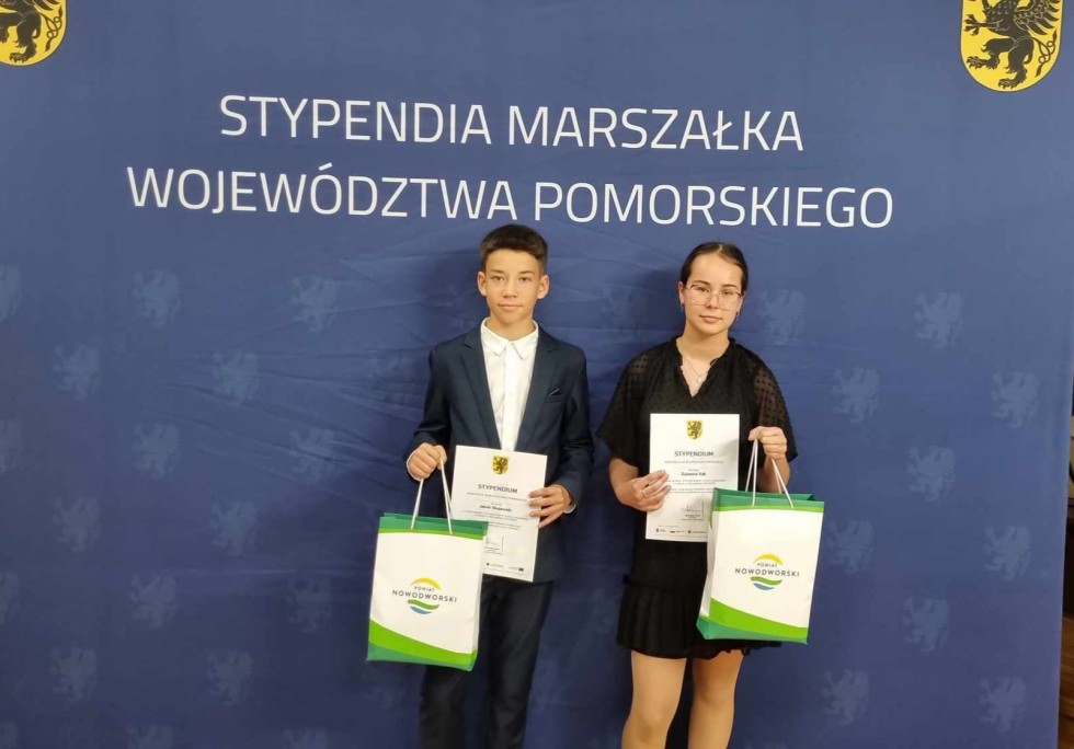 Nowy Dwór Gdański. Zdolni z Pomorza – wręczono Stypendia Marszałka Województwa Pomorskiego dla najlepszych uczniów.